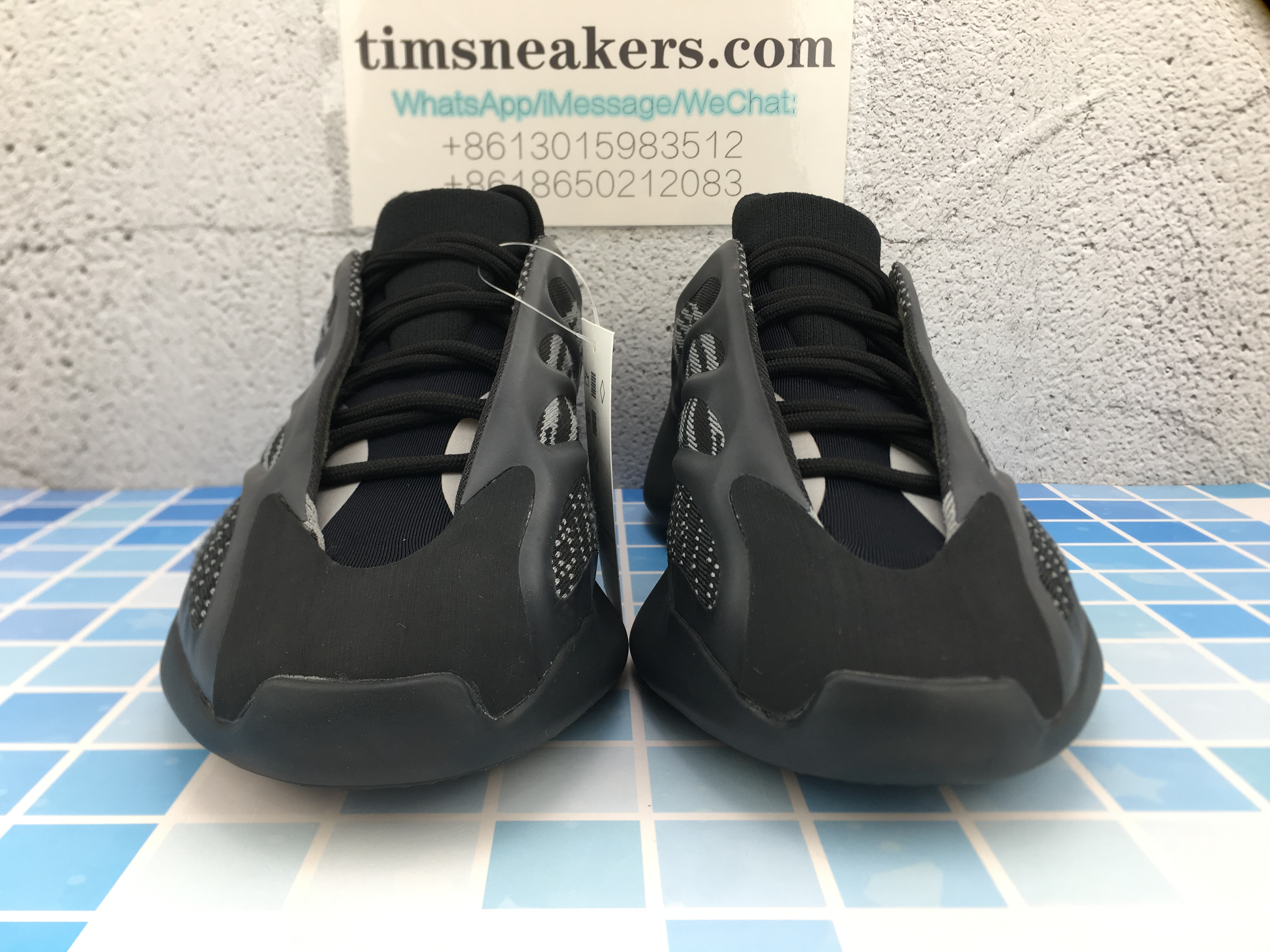Yeezy 700 V3 Alvah H67799